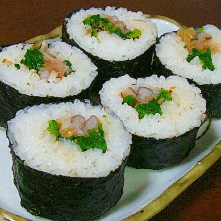 トリ貝と明太子の巻き寿司♡